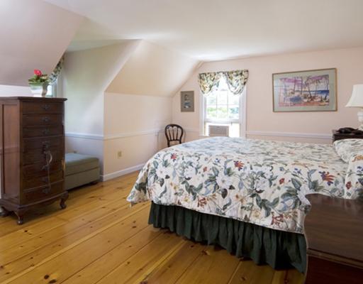 863 River Road Brunswick, ME 04011 - Photo 21 of 25 Bedroom.