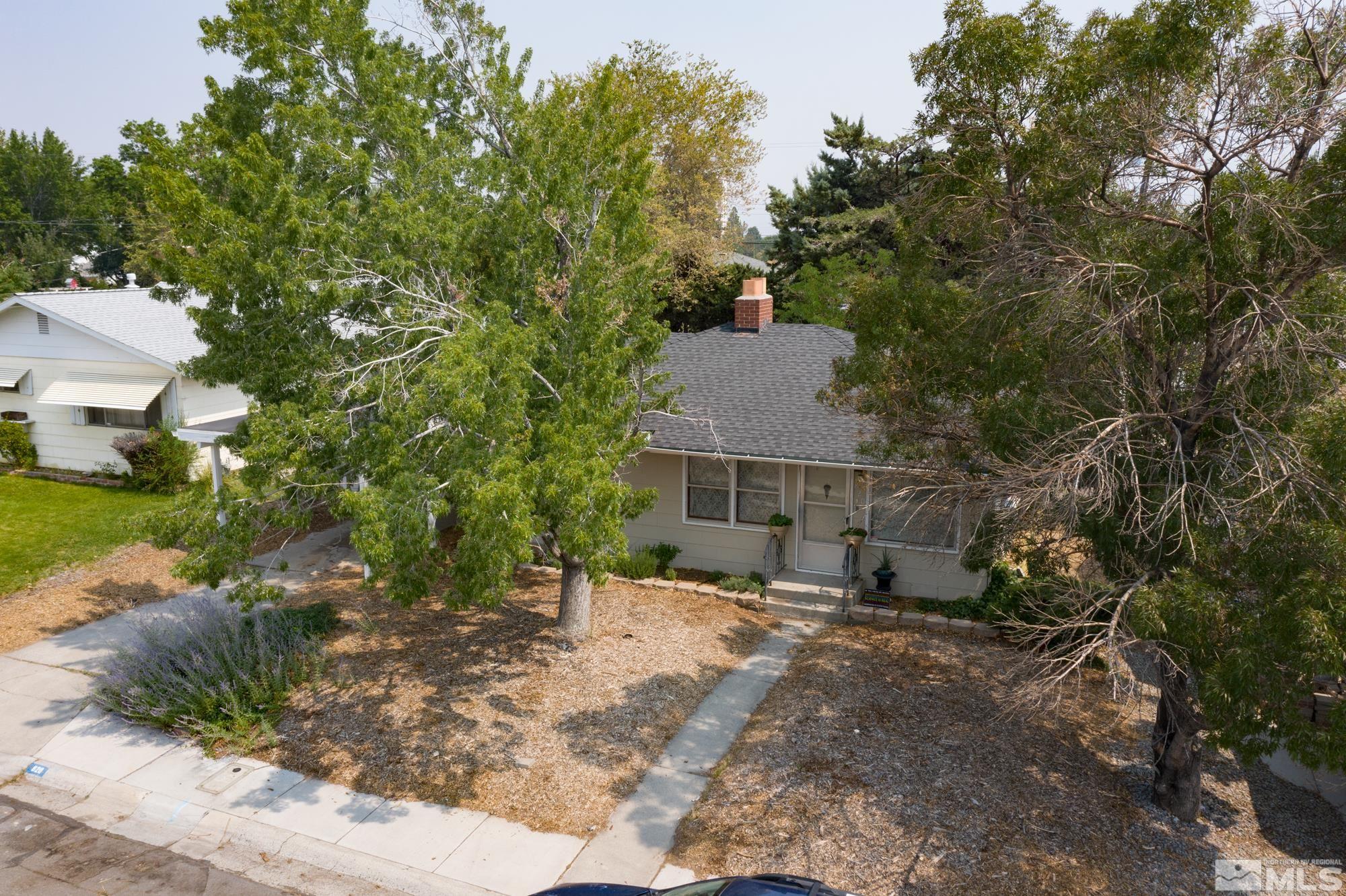 820 Bates Avenue Reno, NV 89502 - Photo 3 of 22 Photo 3