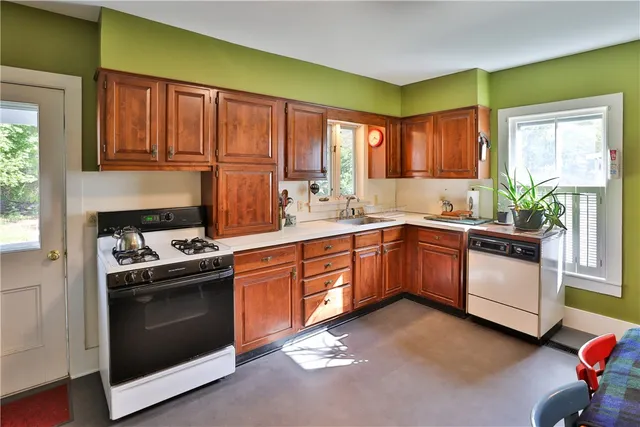 $298,000 | 53806 State Highway, Roxbury, NY 12474