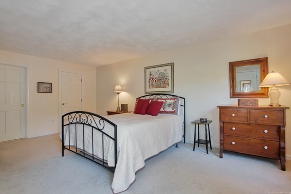 46 Pendleton Road Sudbury, MA 01776 - Photo 13 of 28