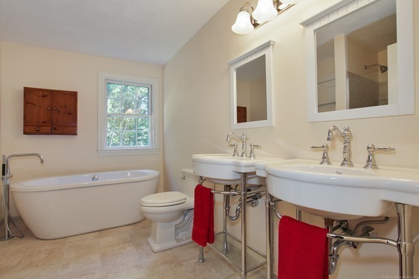 46 Pendleton Road Sudbury, MA 01776 - Photo 14 of 28