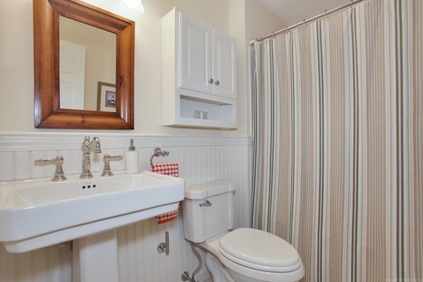 46 Pendleton Road Sudbury, MA 01776 - Photo 18 of 28