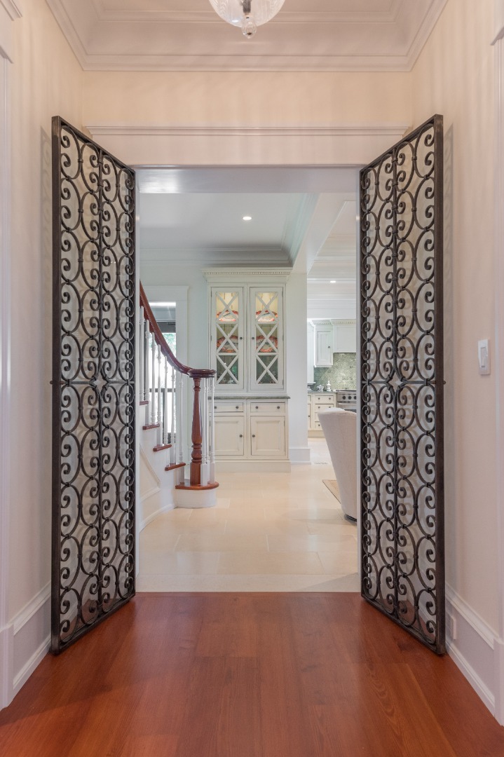 20 Berkeley Avenue Nantucket, MA 02554 - Photo 9 of 30 a view of entryway with livingroom and wooden floor