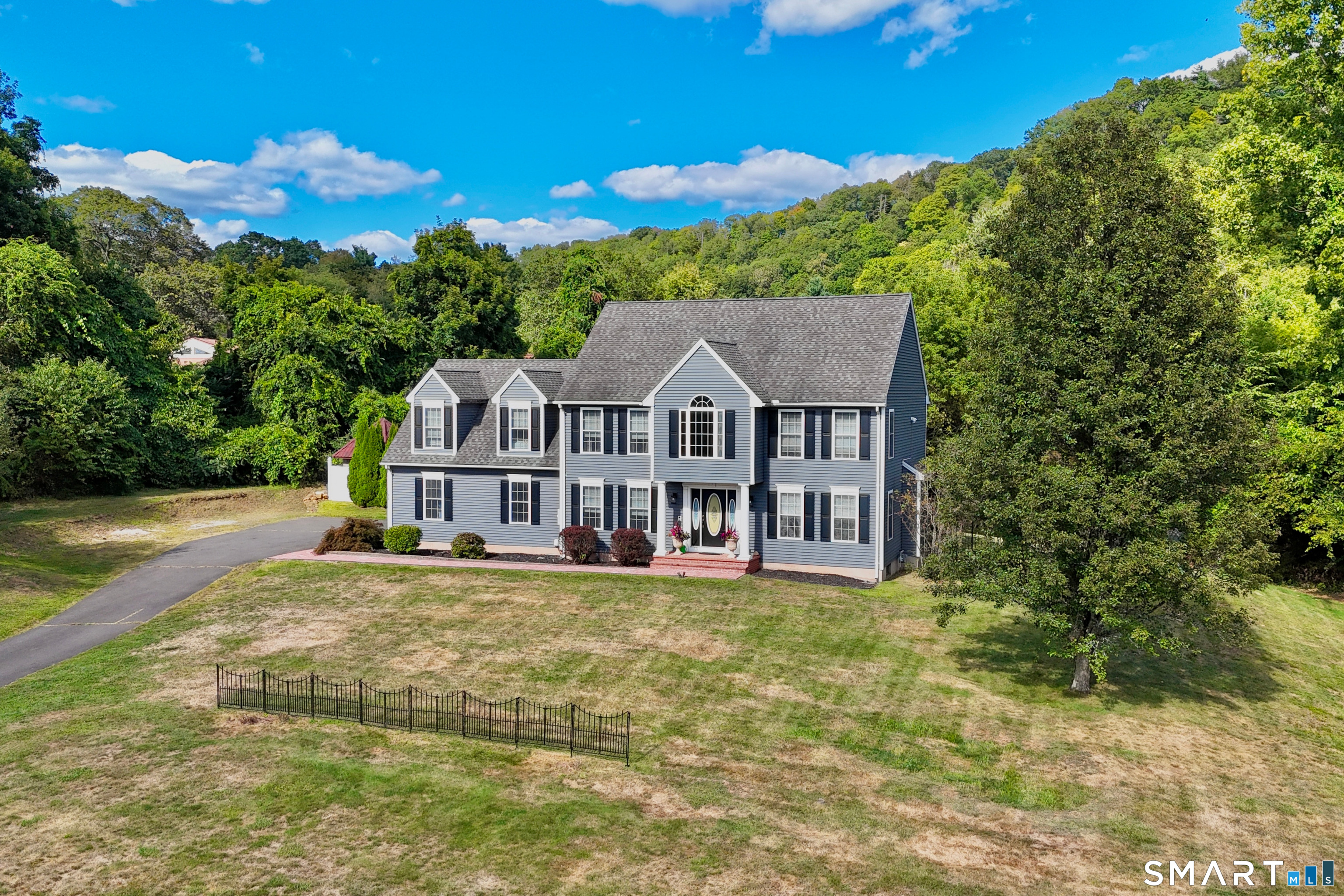 93 Old Cider Mill Road Southington, CT 06489 - Photo 2 of 40