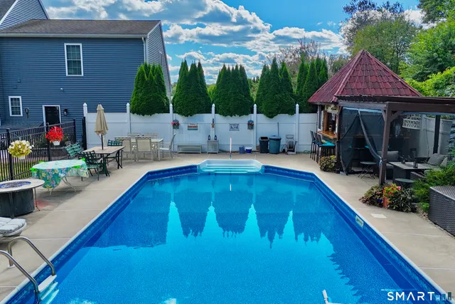 $689,900 | 93 Old Cider Mill Road, Southington, CT 06489