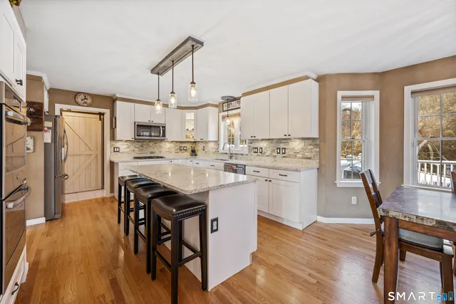 $689,900 | 93 Old Cider Mill Road, Southington, CT 06489