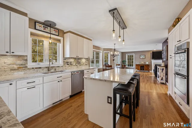 $689,900 | 93 Old Cider Mill Road, Southington, CT 06489