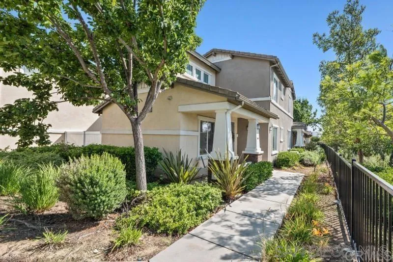 347 Borden Road San Marcos, CA 92069 - Photo 2 of 16