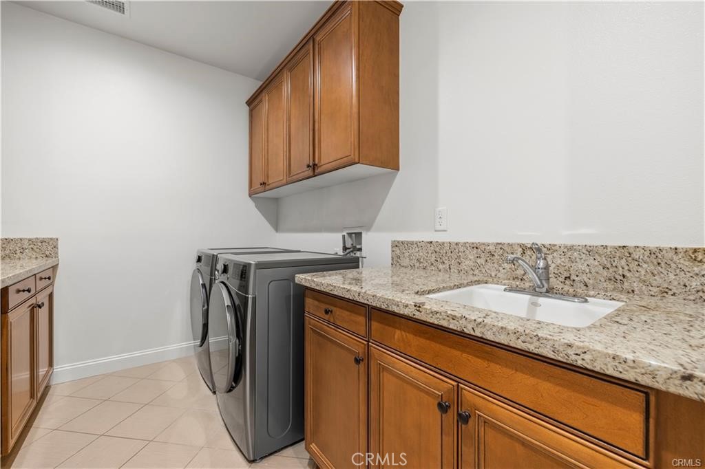 24949 Old Stone Way Stevenson Ranch, CA 91381 - Photo 39 of 75