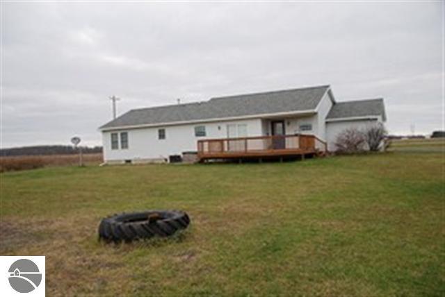 9962 Karlin Road Buckley, MI 49620 - Photo 2 of 13 1740673-1.JPG