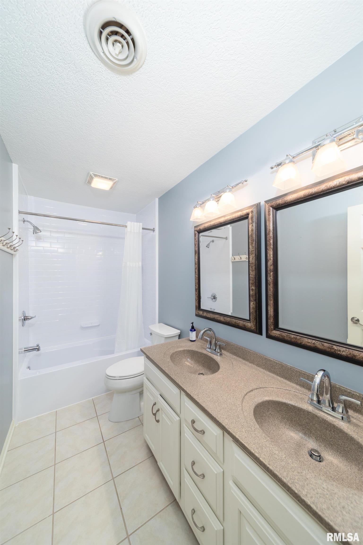 6789 Ridges Court Bettendorf, IA 52722 - Photo 24 of 36 Gallery Image 24
