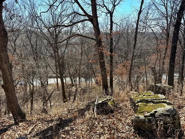 $575,000 | 14188 South 3025th Road, El Dorado Springs, MO 64744