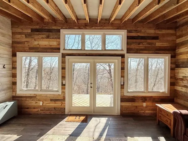 $575,000 | 14188 South 3025th Road, El Dorado Springs, MO 64744