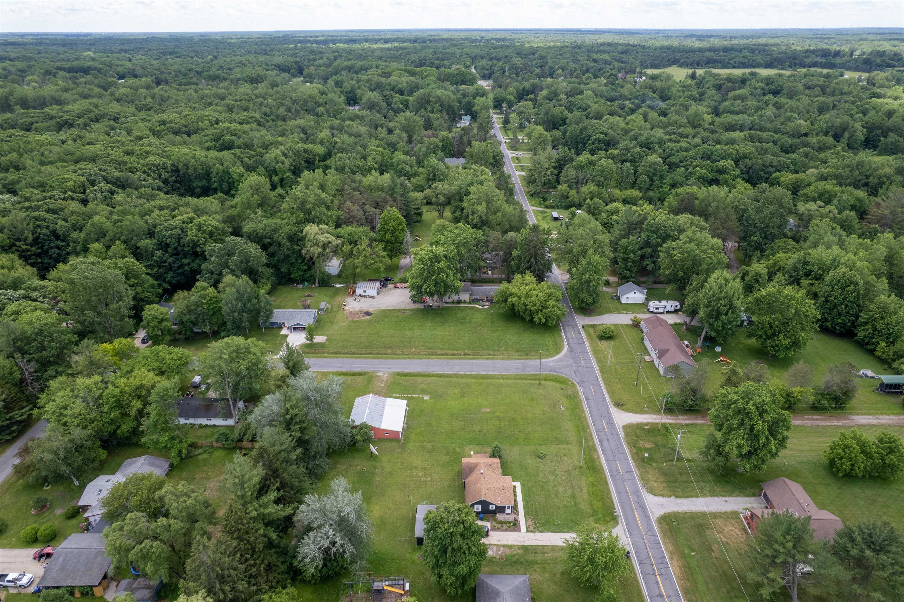 1318 Sandow Road Midland, MI 48640 - Photo 13 of 17
