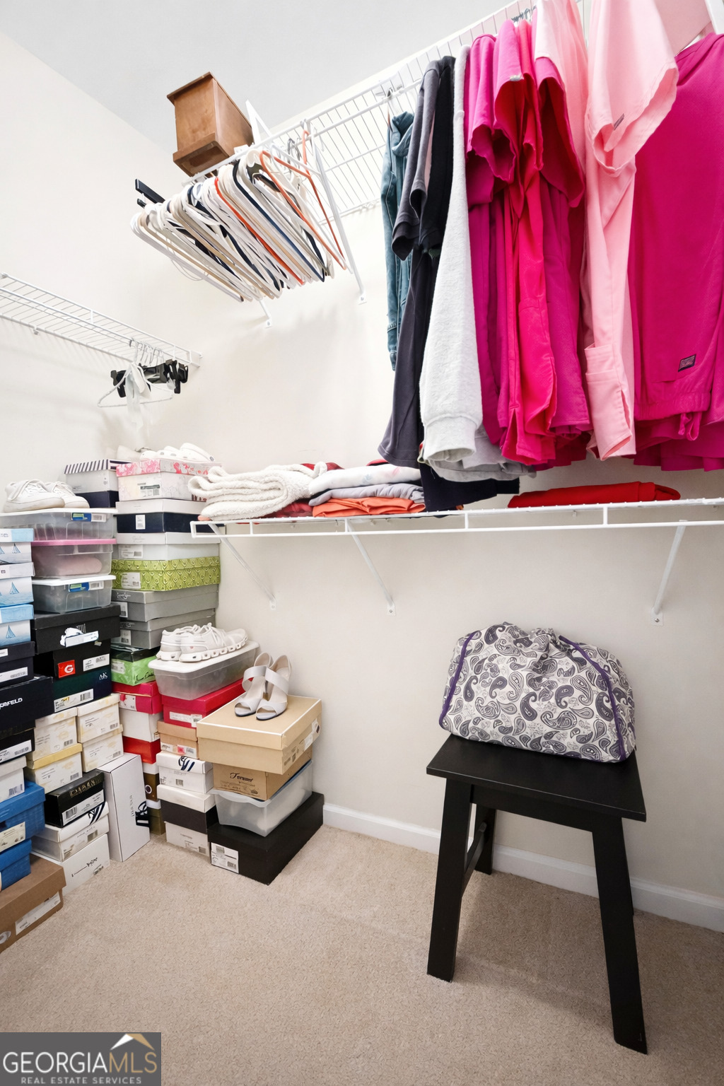 141 C3 Mill Carrollton, GA 30116 - Photo 15 of 27 a room with toys and wooden floor