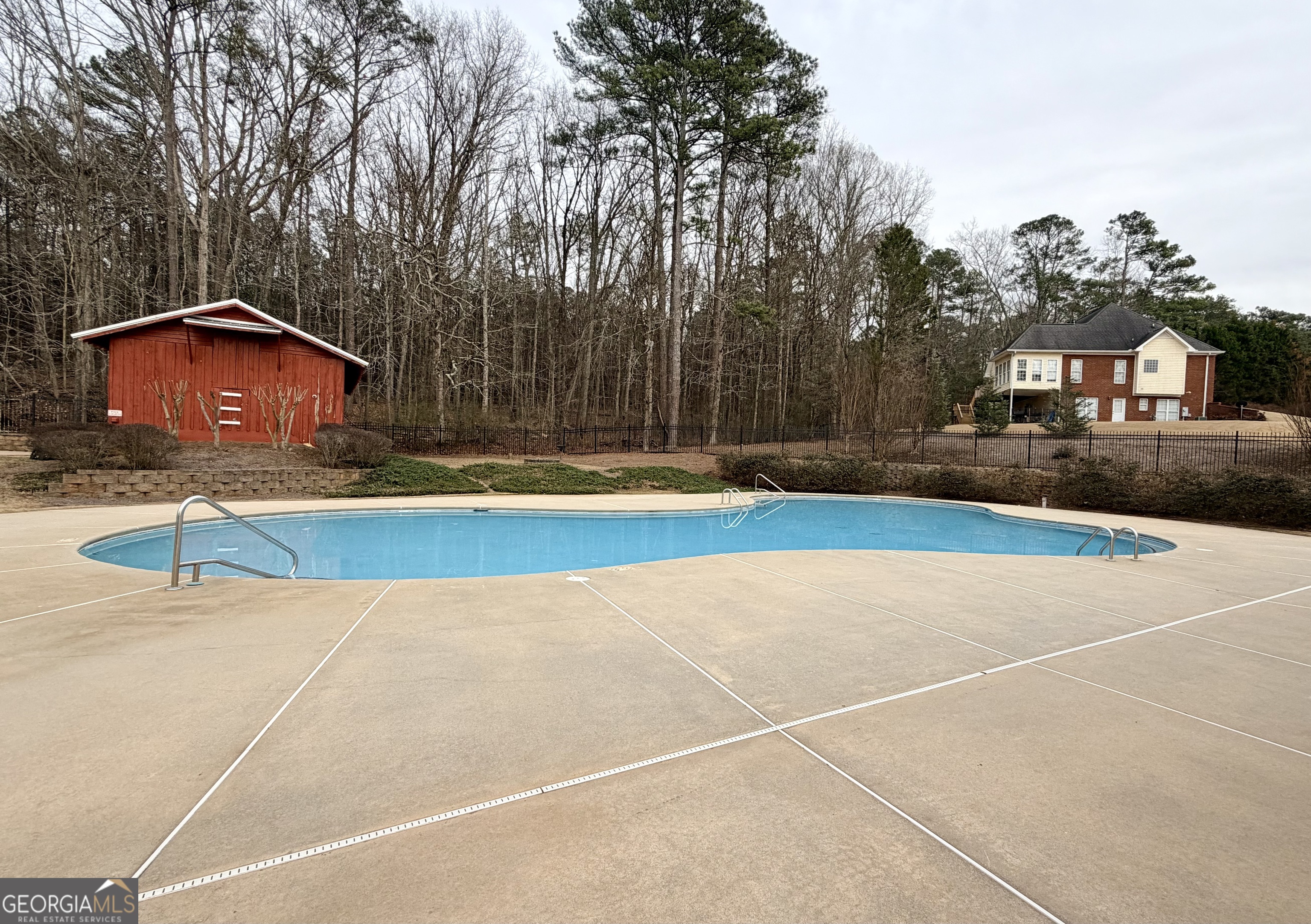 141 C3 Mill Carrollton, GA 30116 - Photo 25 of 27 a view of a yard in front of a house