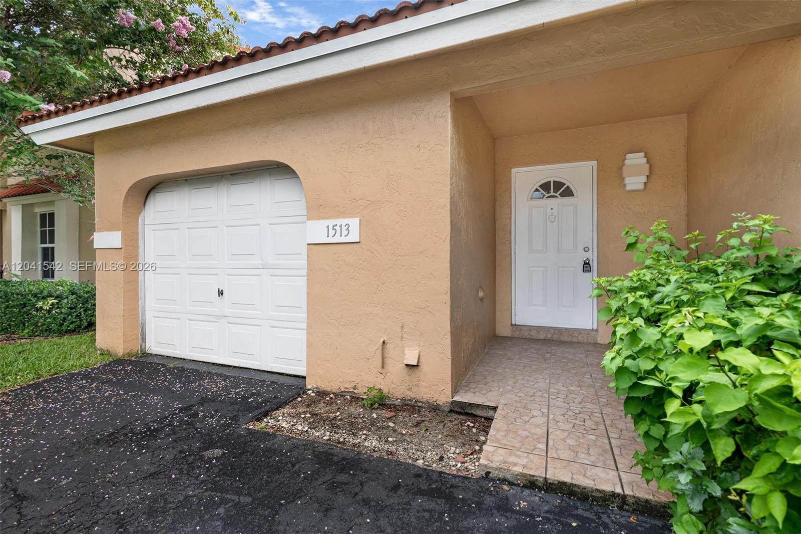 1513 Garden Road Weston, FL 33326 - Photo 2 of 25