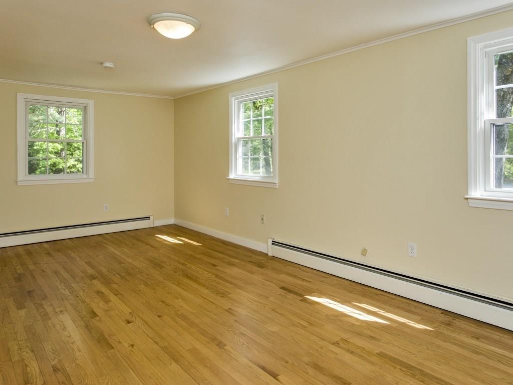 33 Skillin Road Cumberland, ME 04021 - Photo 20 of 32 Front to back master bedroom.