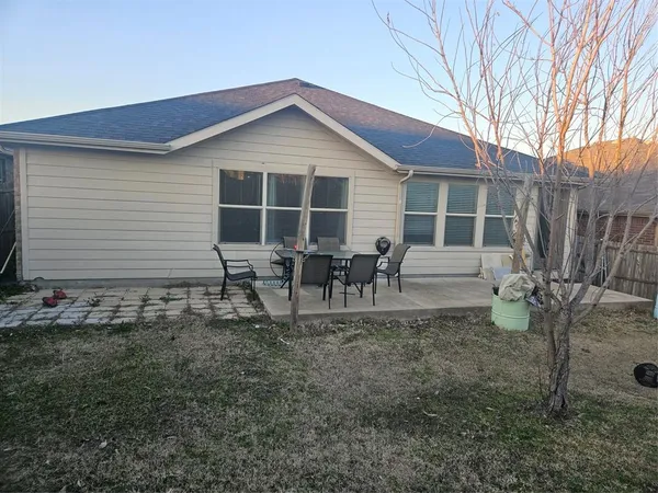 $2,200 | 230 Timber Drive, Princeton, TX 75407