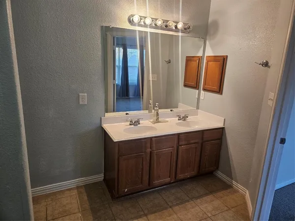 $2,200 | 230 Timber Drive, Princeton, TX 75407