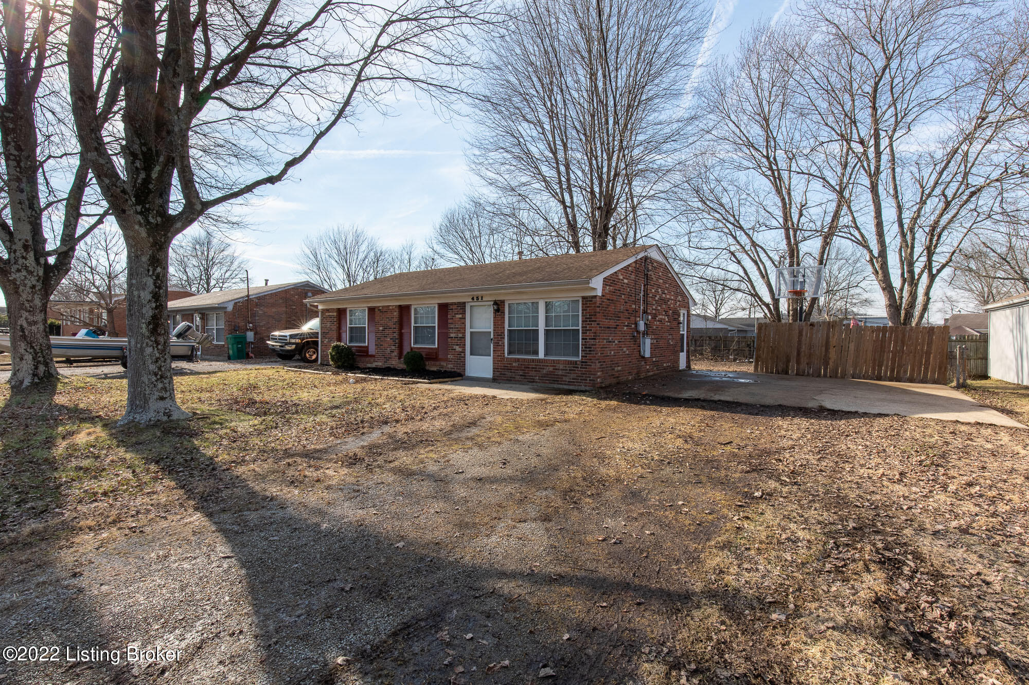 451 Blossom Road Hillview, KY 40229 - Photo 4 of 30 Blossom004