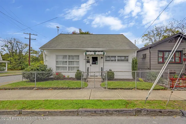 $165,000 | 295 Brown Street, Wilkes Barre, PA 18702