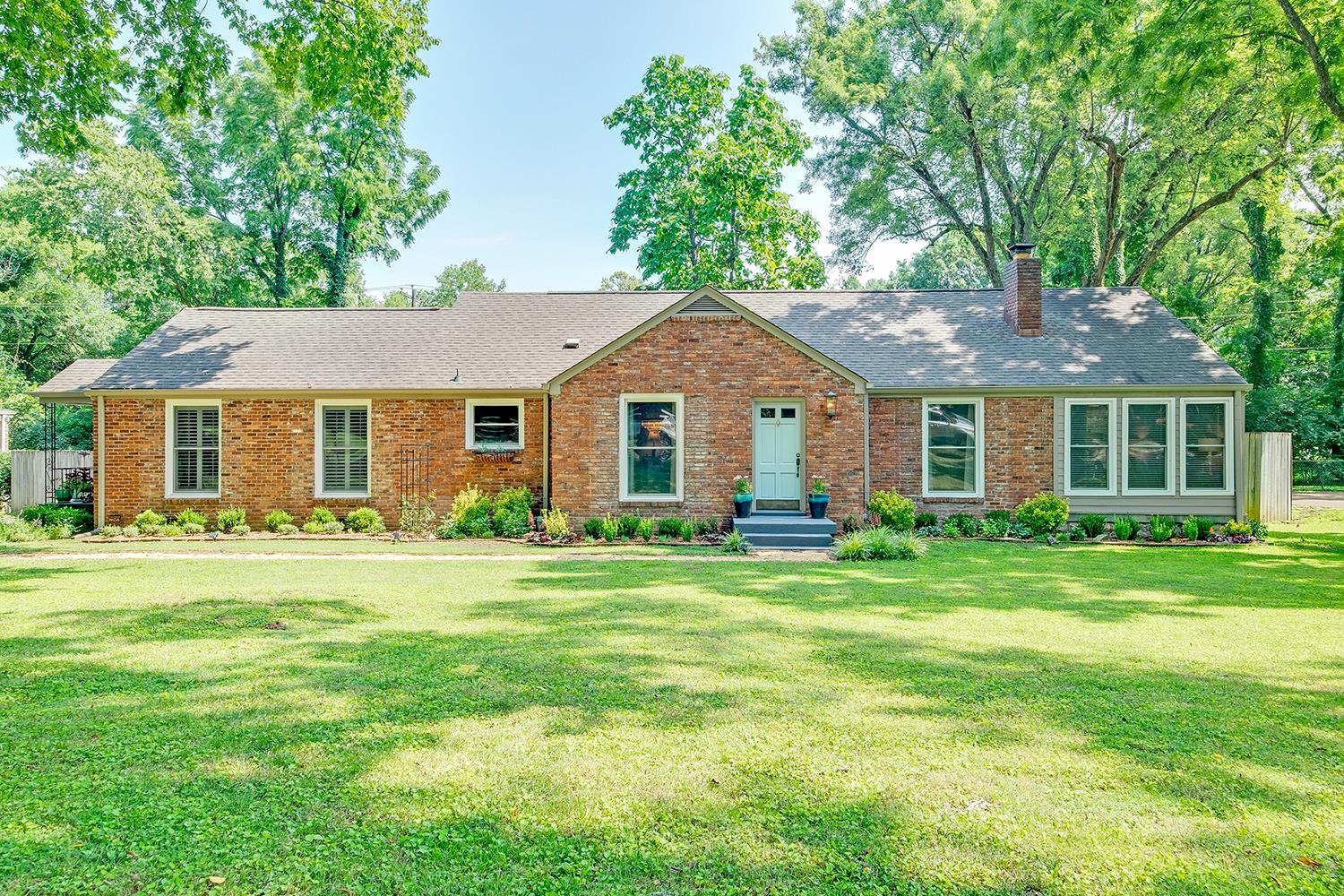 104 Alton Road Nashville, TN 37205 - Photo 1 of 30 104 Alton in Belle Meade Highlands