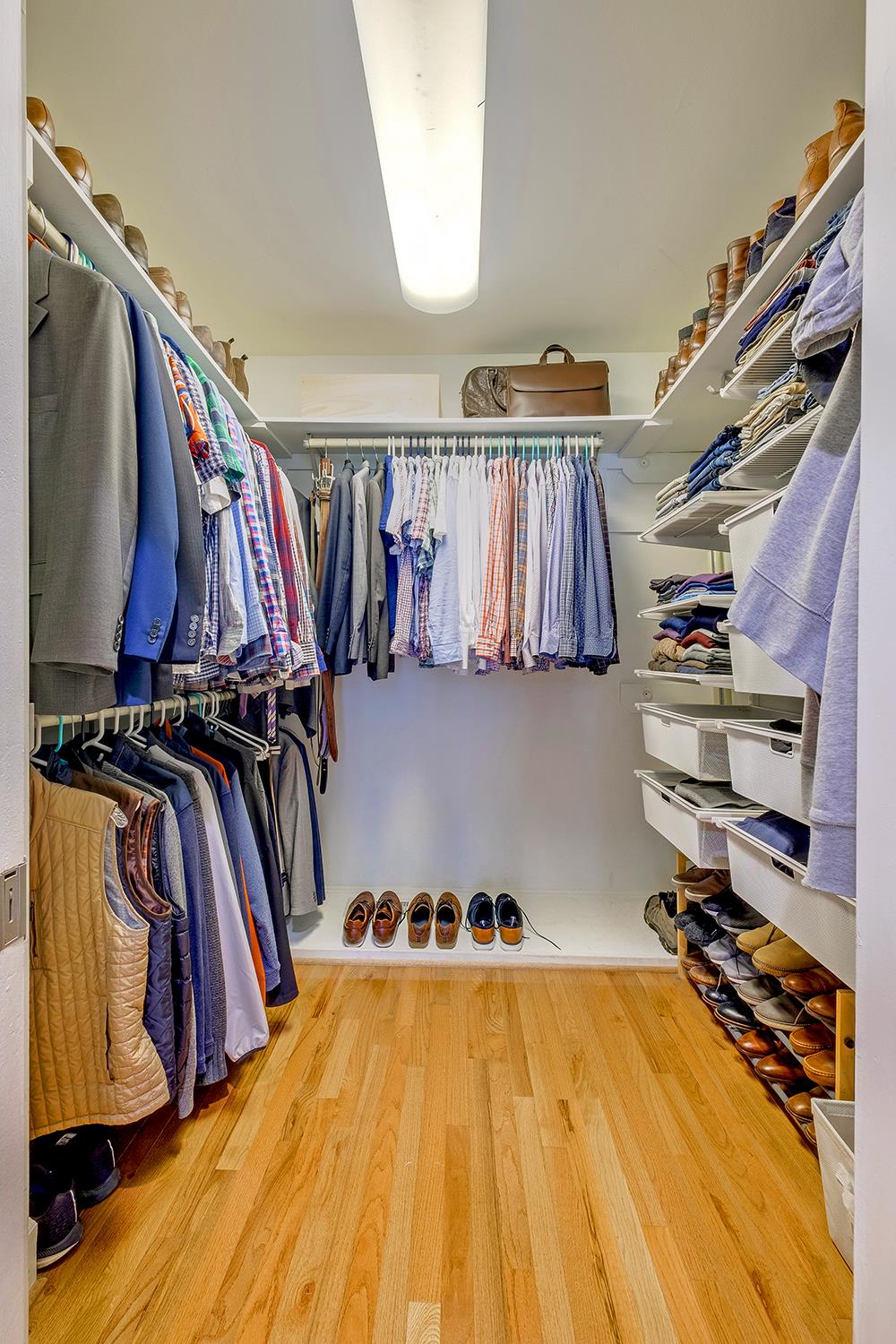 104 Alton Road Nashville, TN 37205 - Photo 22 of 30 Large walk-in closet