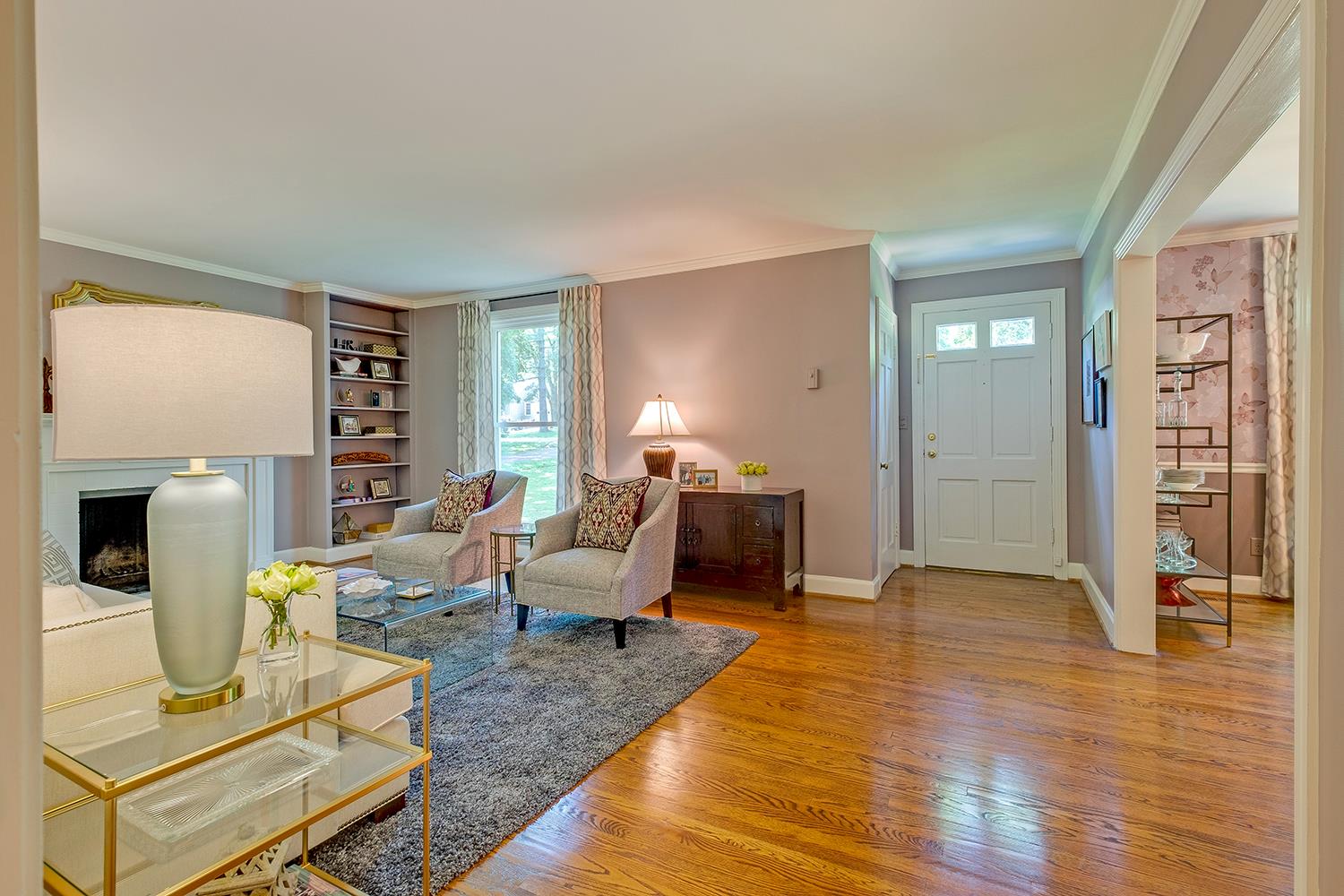 104 Alton Road Nashville, TN 37205 - Photo 5 of 30 Gleaming refinished oak floors