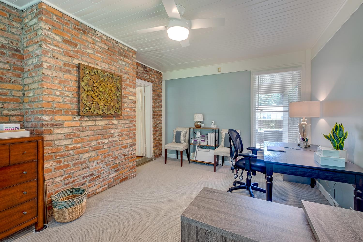 104 Alton Road Nashville, TN 37205 - Photo 8 of 30 Gorgeous exposed brick feature wall in a spacious room