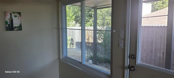 $2,200 | 1210 Hidden Oaks Drive, Mansfield, TX 76063