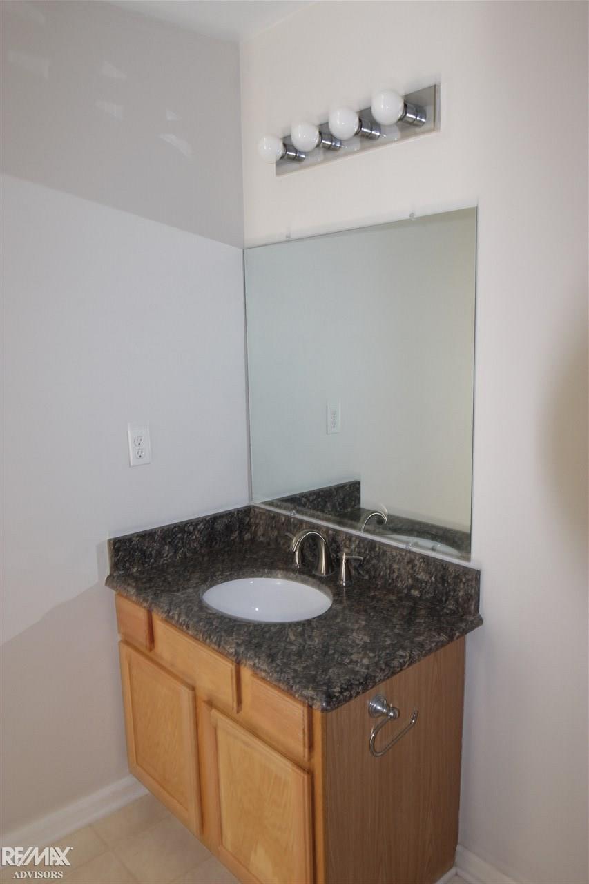 51976 Rivard Road New Baltimore, MI 48047 - Photo 22 of 30 50029784-21.JPG