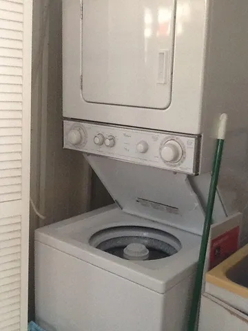 $1,800 | 15 Santa Maria Way, Port St. Lucie, FL 34952