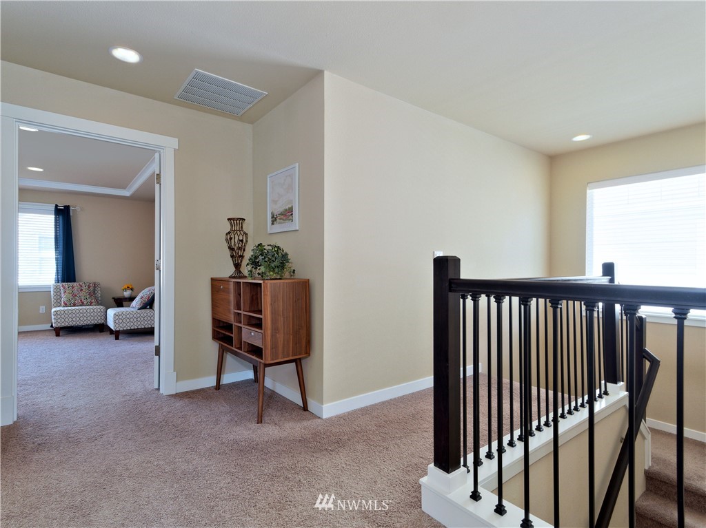 11752 Southeast 191 Street Renton, WA 98058 - Photo 14 of 26 Gallery Image 14