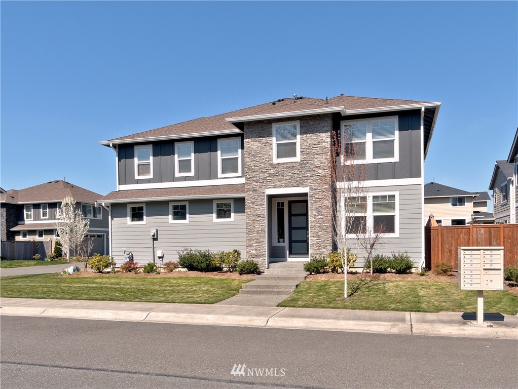 11752 Southeast 191 Street Renton, WA 98058 - Photo 3 of 26 Gallery Image 3