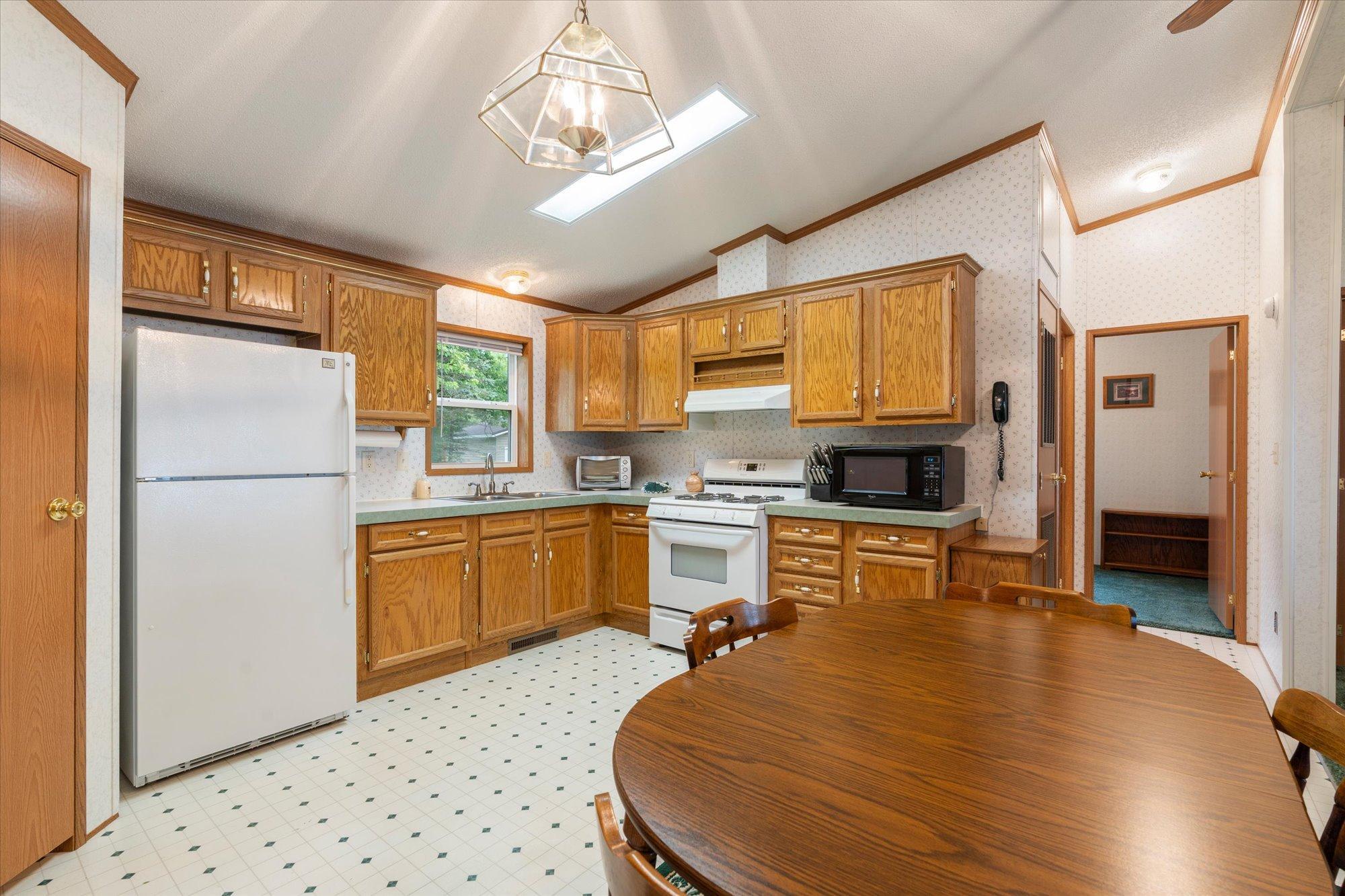 28166 Weisman Road Merrifield, MN 56465 - Photo 10 of 32