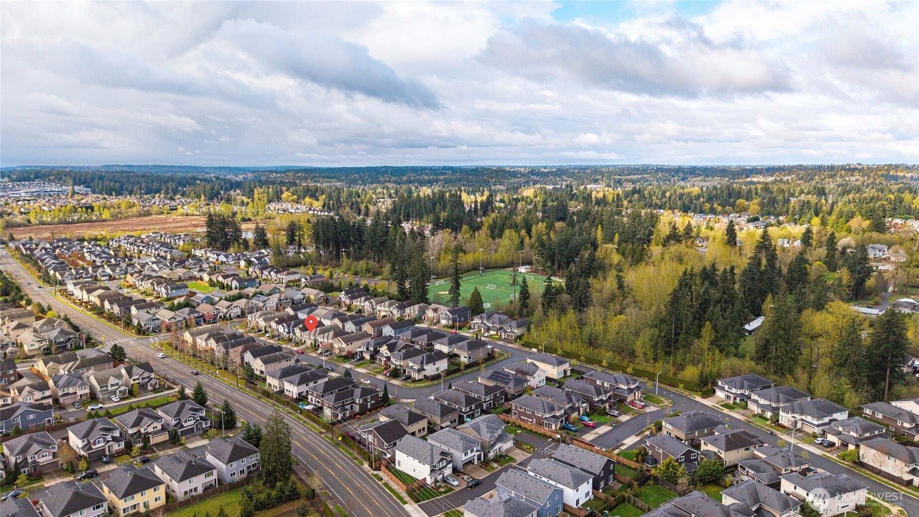 17312 40th Avenue Southeast Bothell, WA 98012 - Photo 33 of 34 a city view with lake