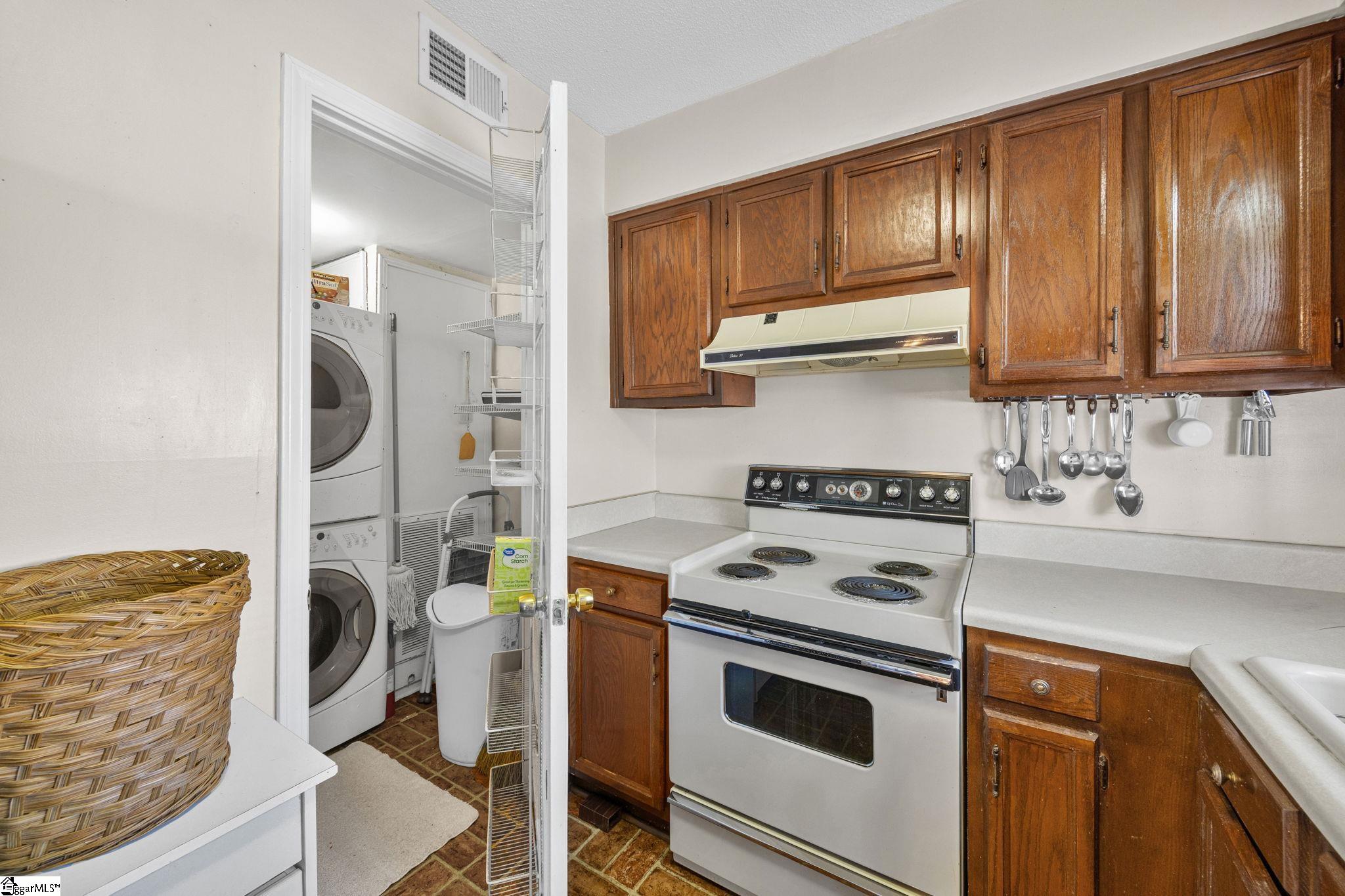 710 Hunts Bridge Road, Unit 6 Greenville, SC 29617 - Photo 10 of 32