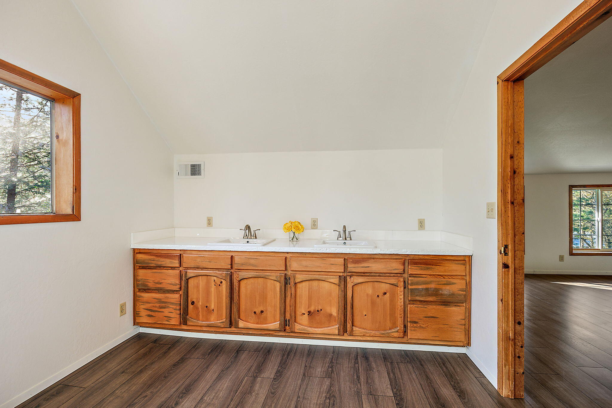 9658 Upper Applegate Road Jacksonville, OR 97530 - Photo 49 of 75