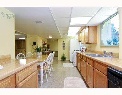 529 Engle Road Ohioville, PA 15052 - Photo 12 of 14 Other. Full Party Kitchen - Access to Patio