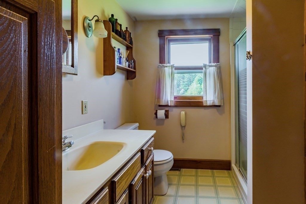 40 Prospect Road Plympton, MA 02367 - Photo 18 of 38 Gallery Image 18