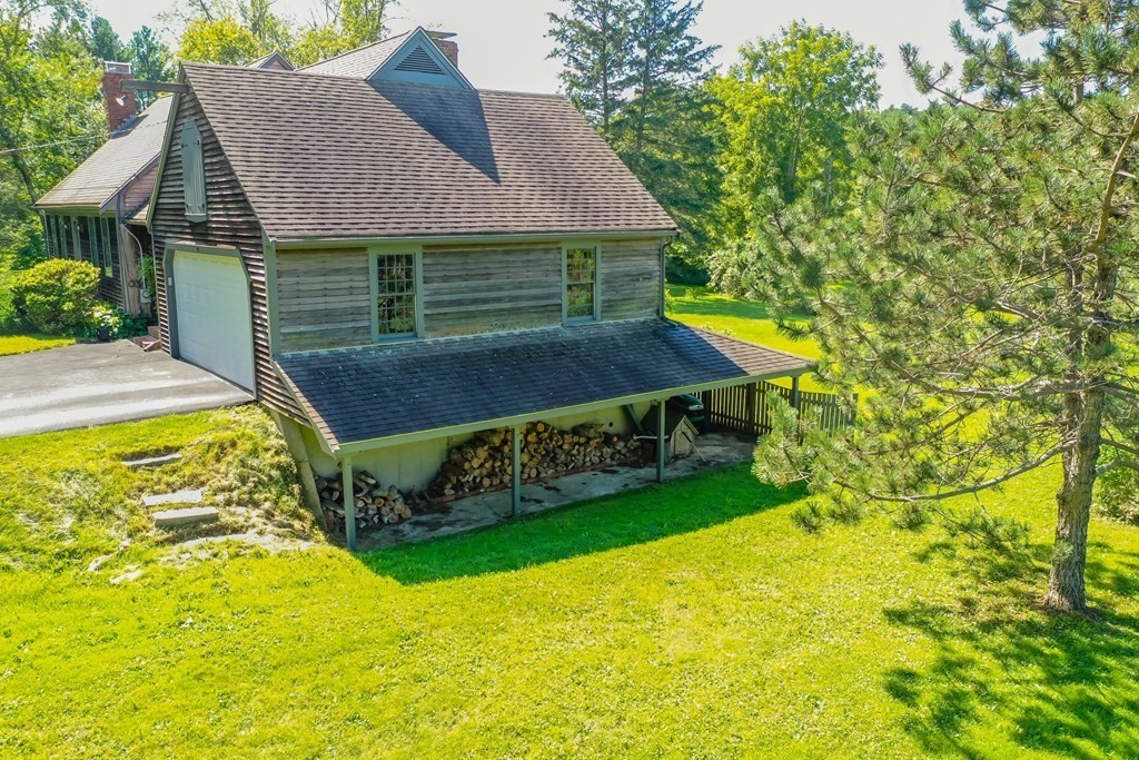 40 Prospect Road Plympton, MA 02367 - Photo 4 of 38 Gallery Image 4