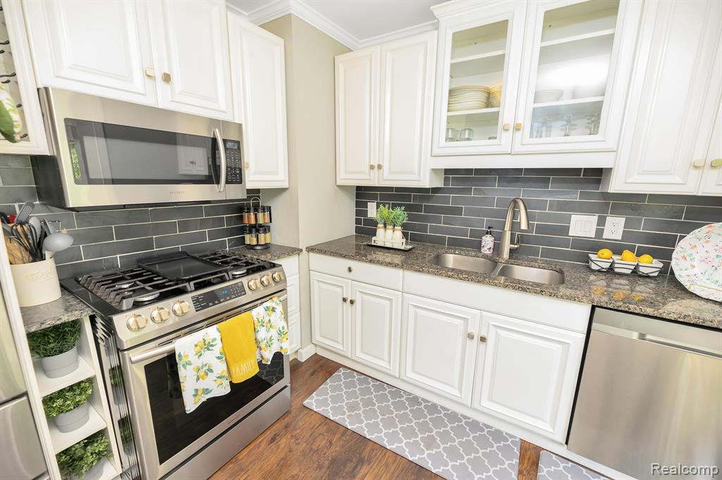 1263 Candlestick Lane Rochester Hills, MI 48306 - Photo 24 of 57