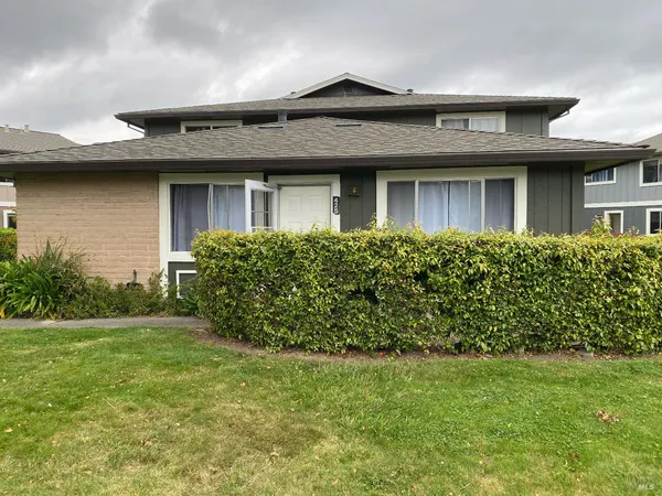 $399,000 | 425 Bahia Way, San Rafael, CA 94901
