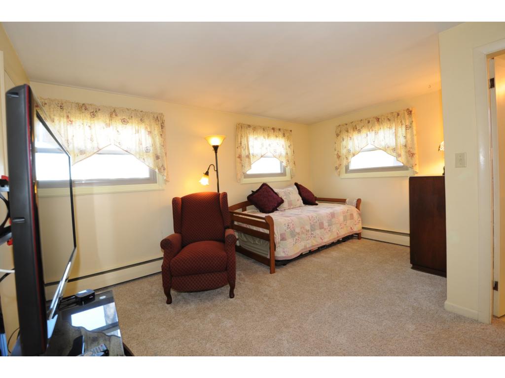 46 Knollcrest Road Goffstown, NH 03045 - Photo 22 of 26