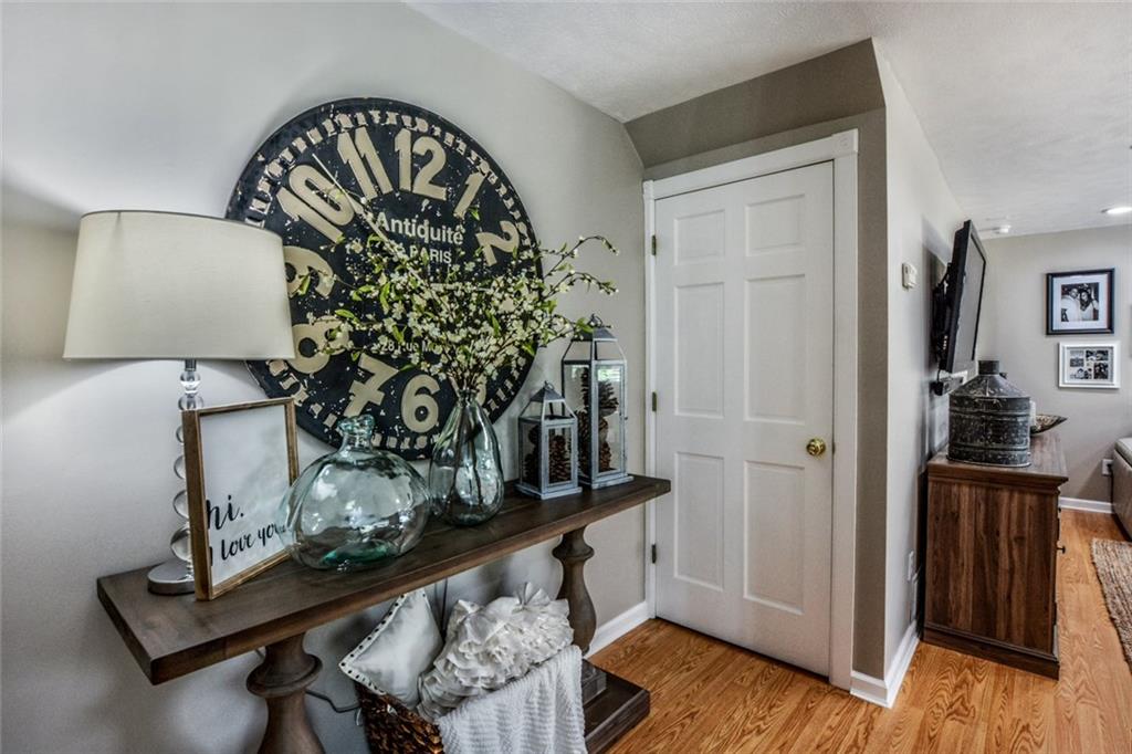 358 Oak Road Gibsonia, PA 15044 - Photo 10 of 22 Area Between Living & Dining Room
