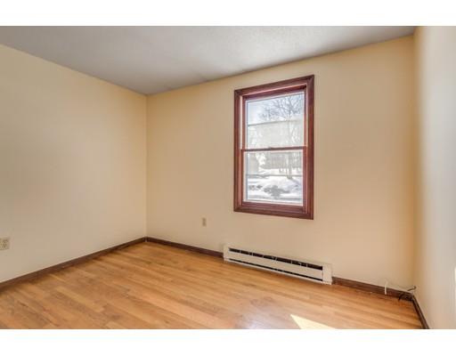 12 Collins Road Wakefield, MA 01880 - Photo 20 of 28 Gallery Image 20