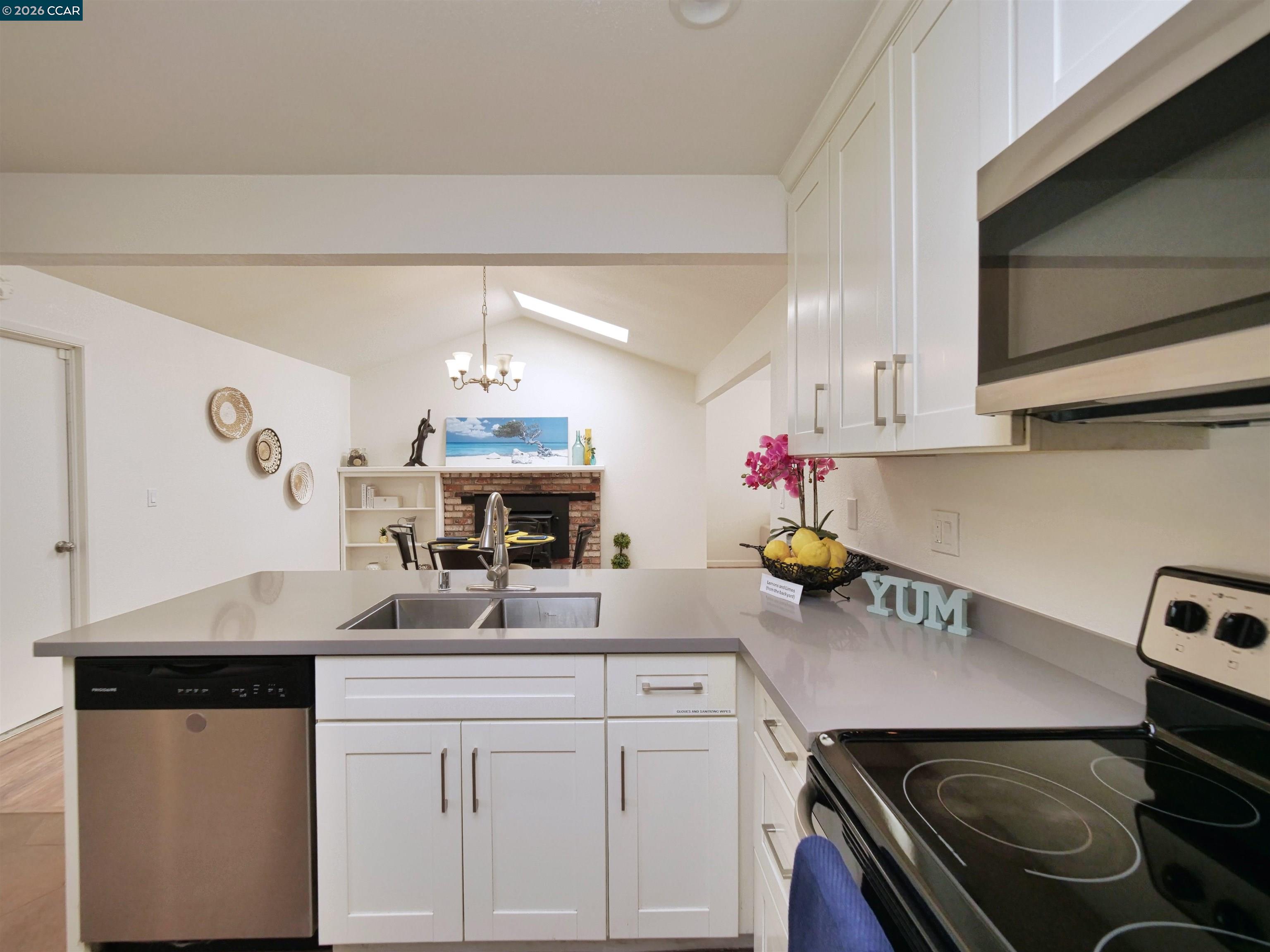 913 Seascape Circle Rodeo, CA 94572 - Photo 27 of 97 Gallery Image 27
