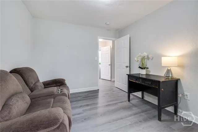 $258,800 | 2004 North Fernwood Drive, Savannah, GA 31404