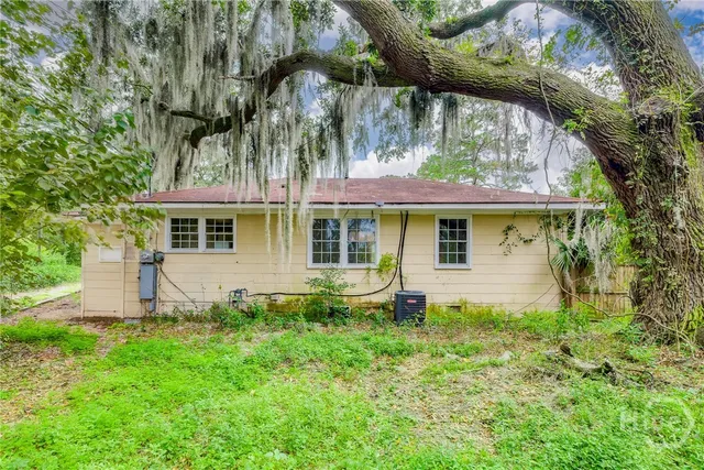 $258,800 | 2004 North Fernwood Drive, Savannah, GA 31404